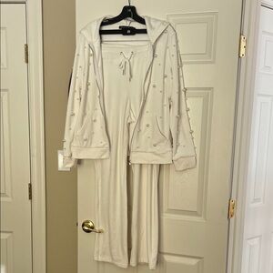 Boston Proper Cream Embellished Lounge Set